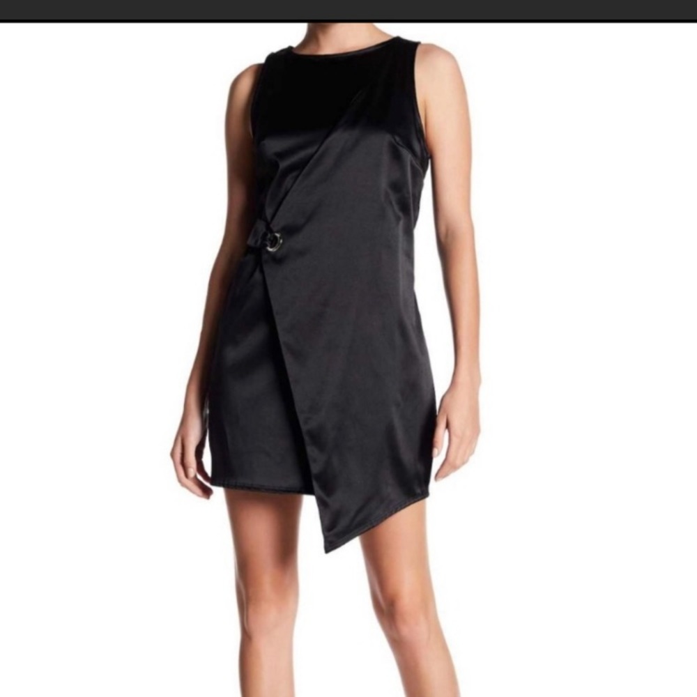 Vanity Room Black Wrap Dress NWT Size Large